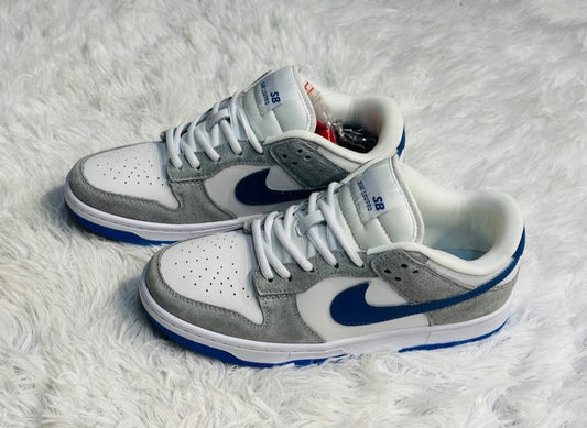 SB Dunk best premium quality with extra shocks