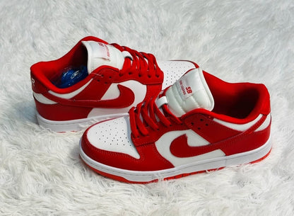SB Dunk best premium quality with extra shocks